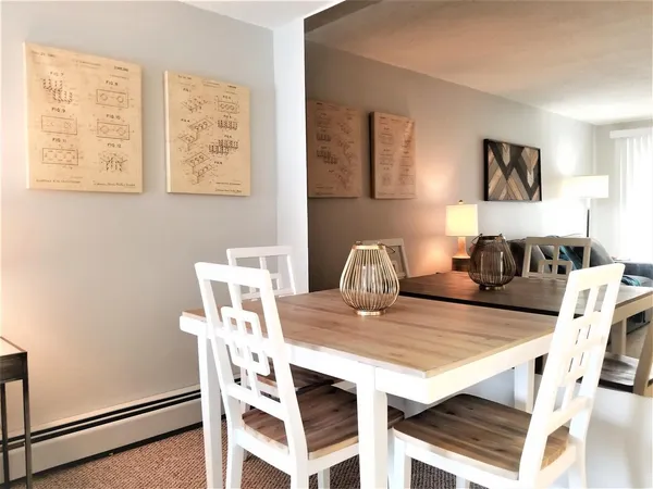 $2,550 | 803 Cocheco Court, Unit 803, Dover, NH 03820