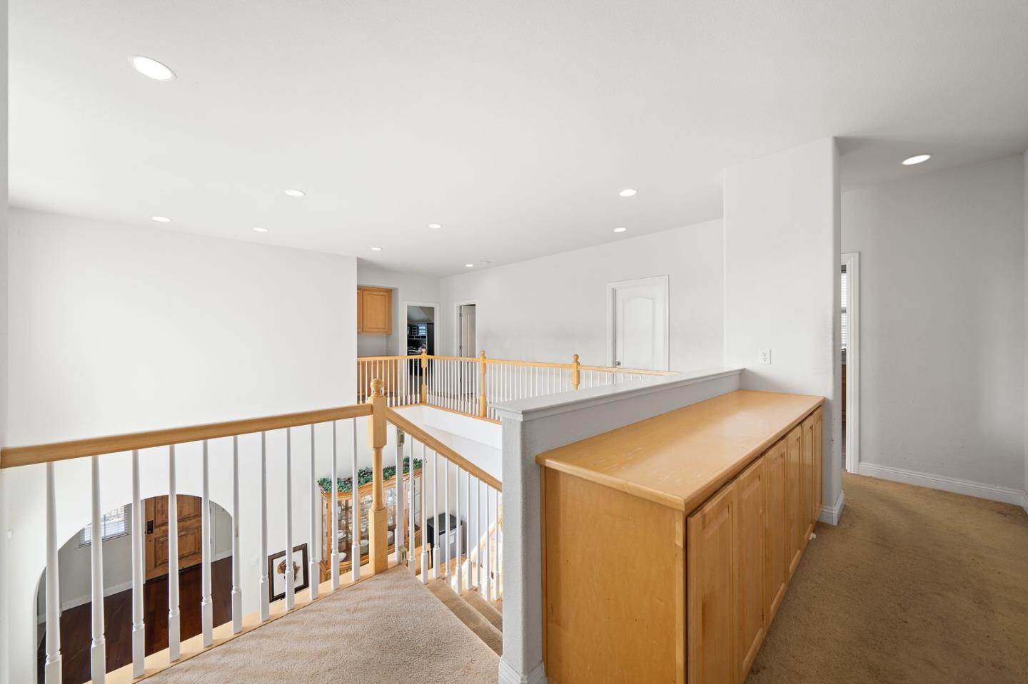 318 Rothbury Way San Ramon, CA 94582 - Photo 28 of 53 a view of hallway with washer and dryer