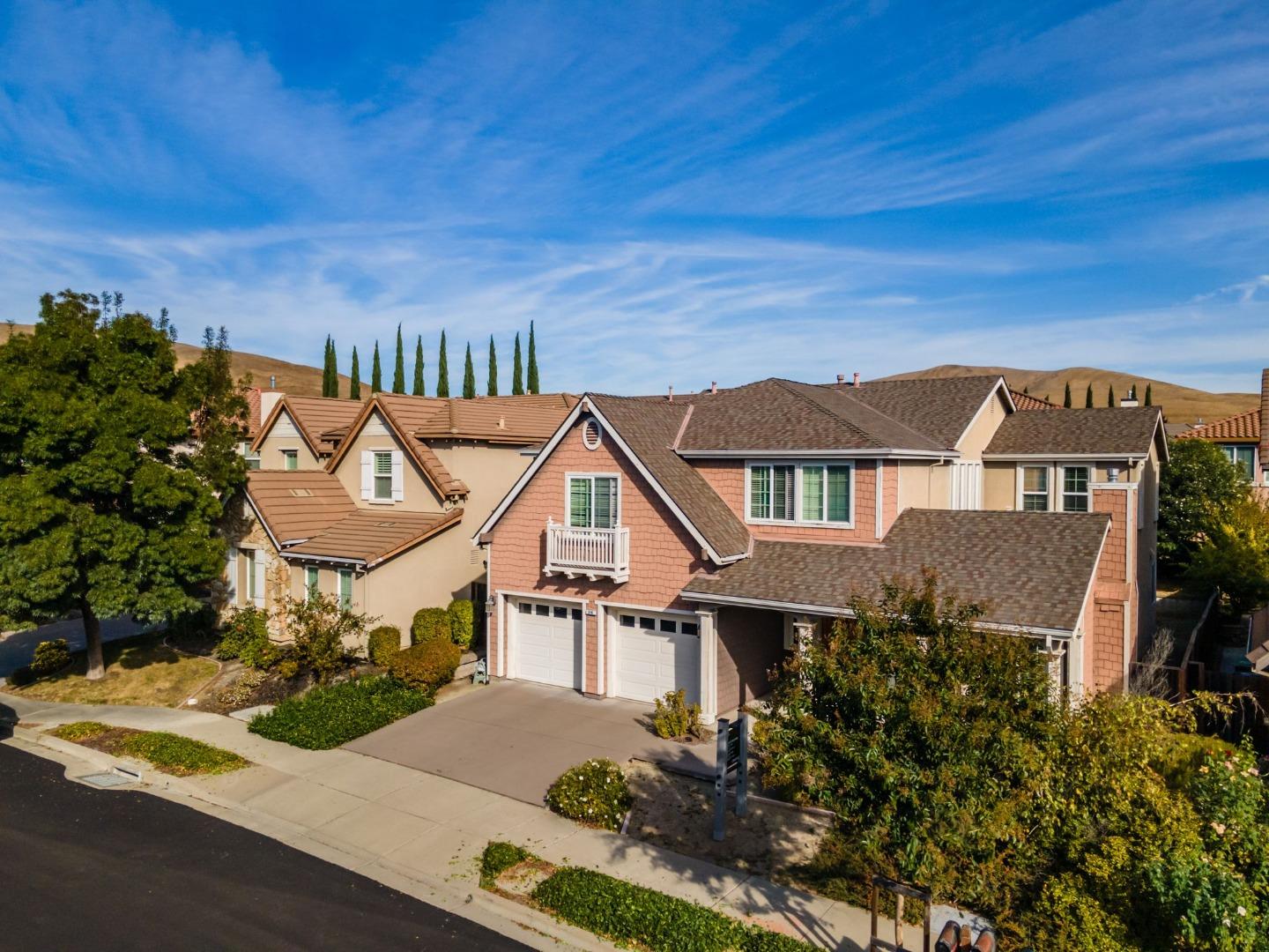 318 Rothbury Way San Ramon, CA 94582 - Photo 48 of 53 an aerial view of a house