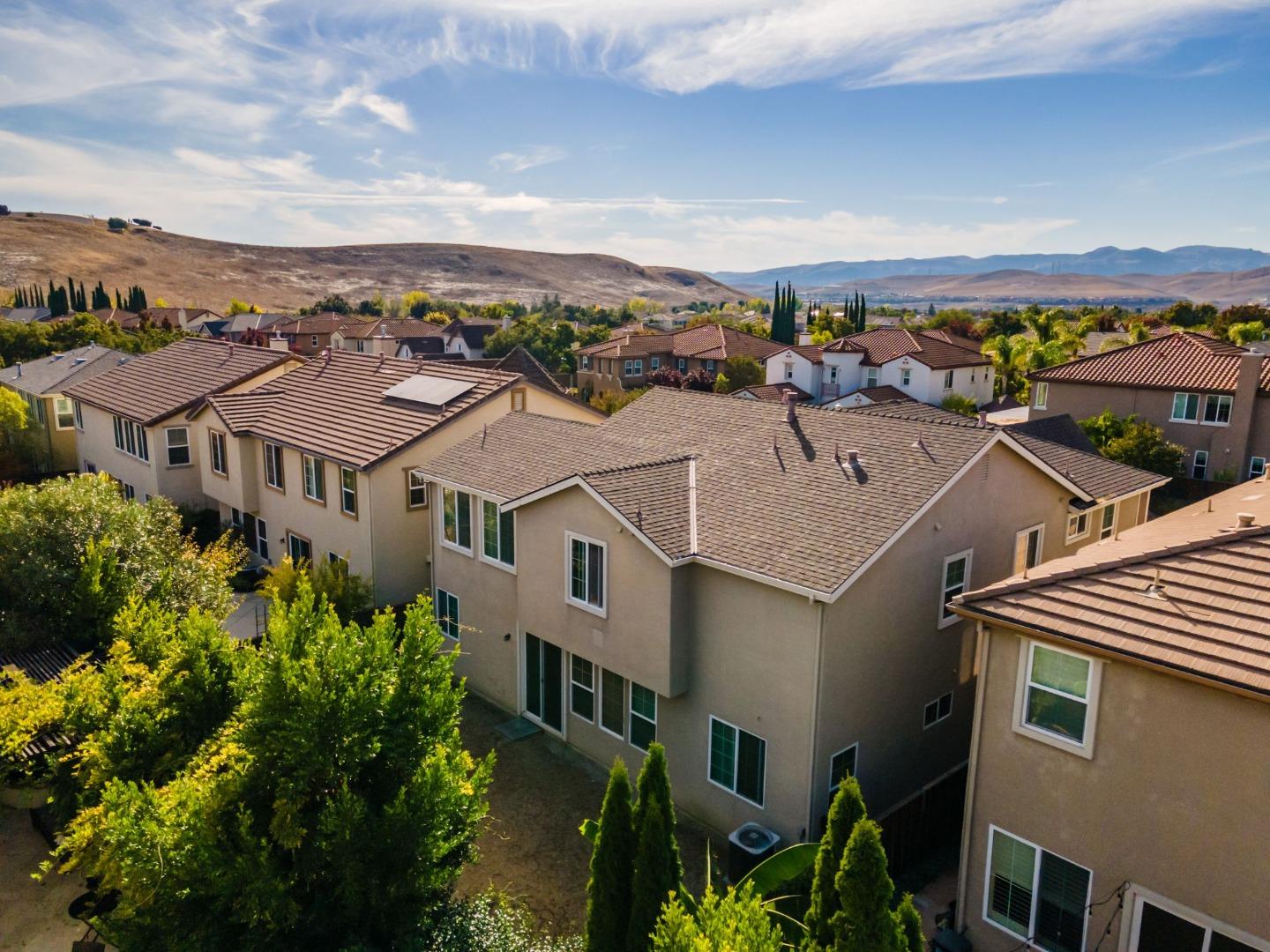 318 Rothbury Way San Ramon, CA 94582 - Photo 52 of 53 an aerial view of multiple house