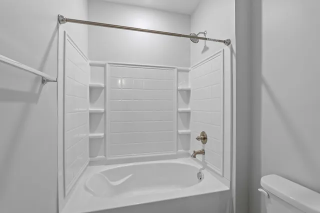 $435,000 | 1801 Shadow Green Drive, Unit 204, Franklin, TN 37064