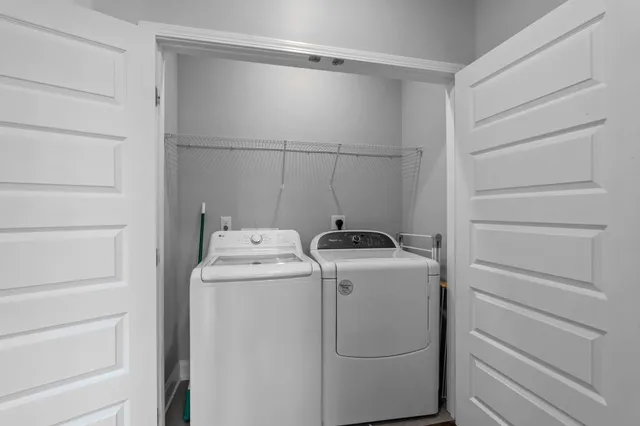 $435,000 | 1801 Shadow Green Drive, Unit 204, Franklin, TN 37064