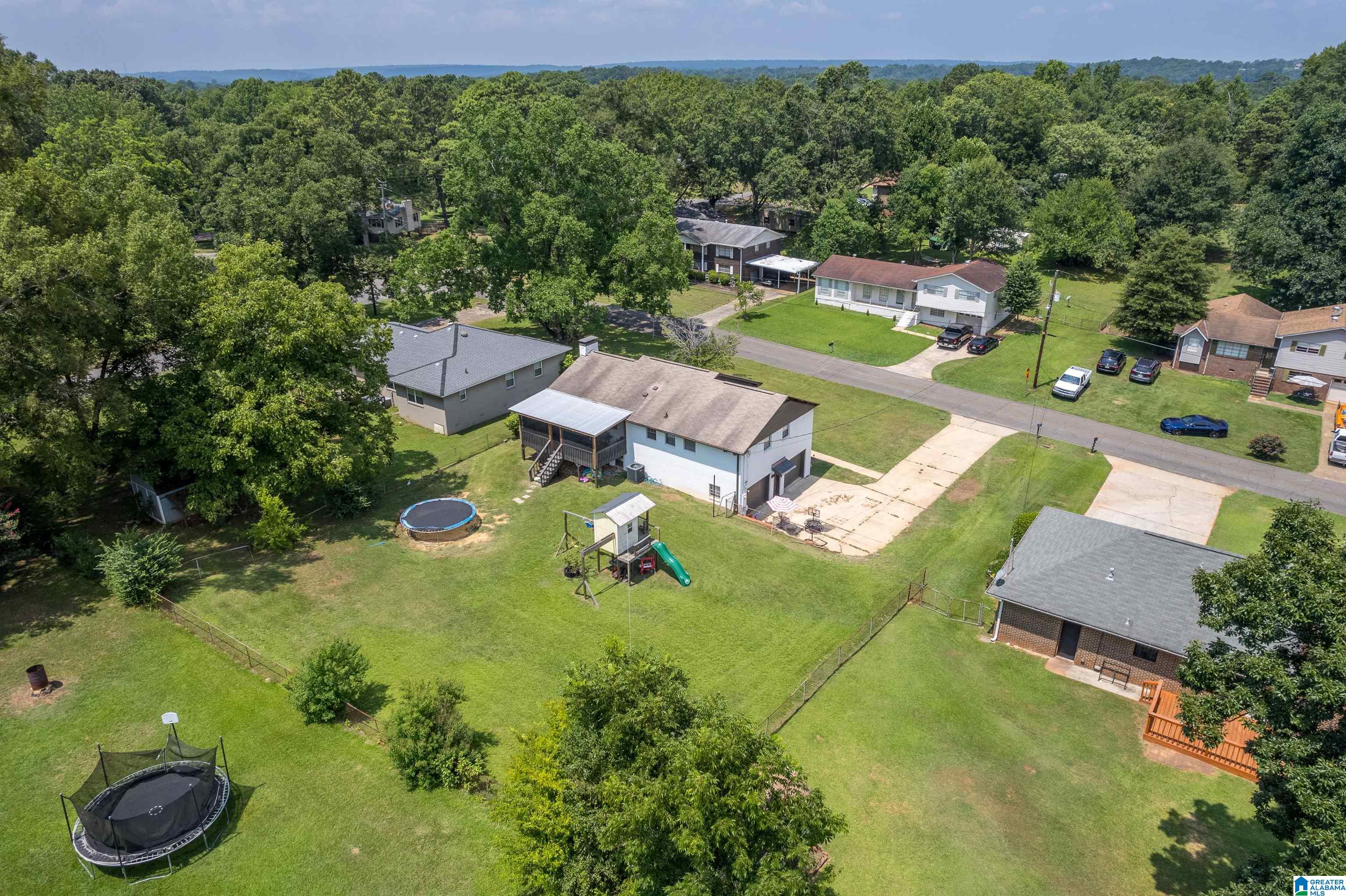 1825 Potter Road Bessemer, AL 35020 - Photo 2 of 20