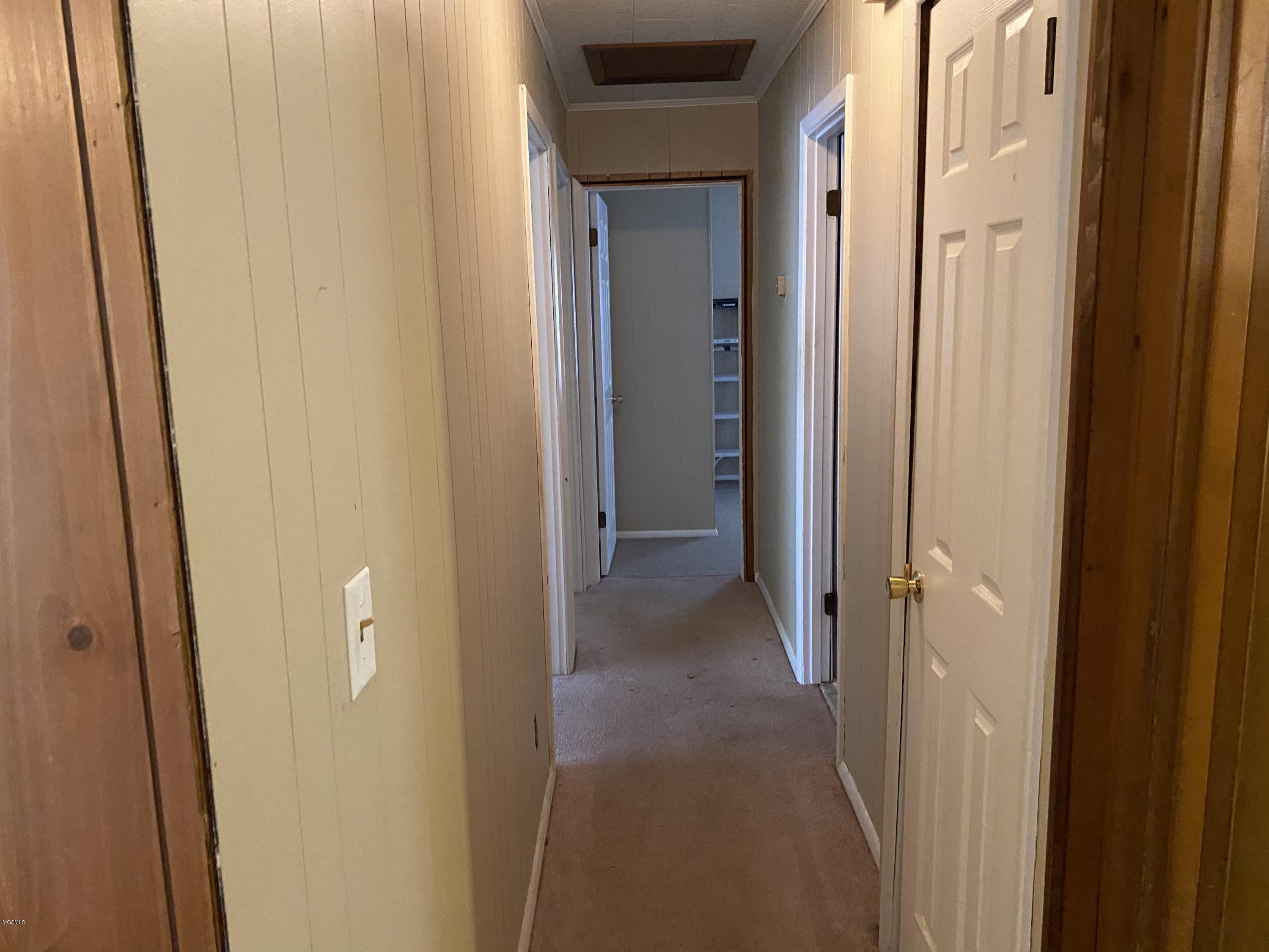 4425 1st Street Moss Point, MS 39563 - Photo 6 of 10 DB78F511-9AE9-487E-8355-3C23CC17ABDB