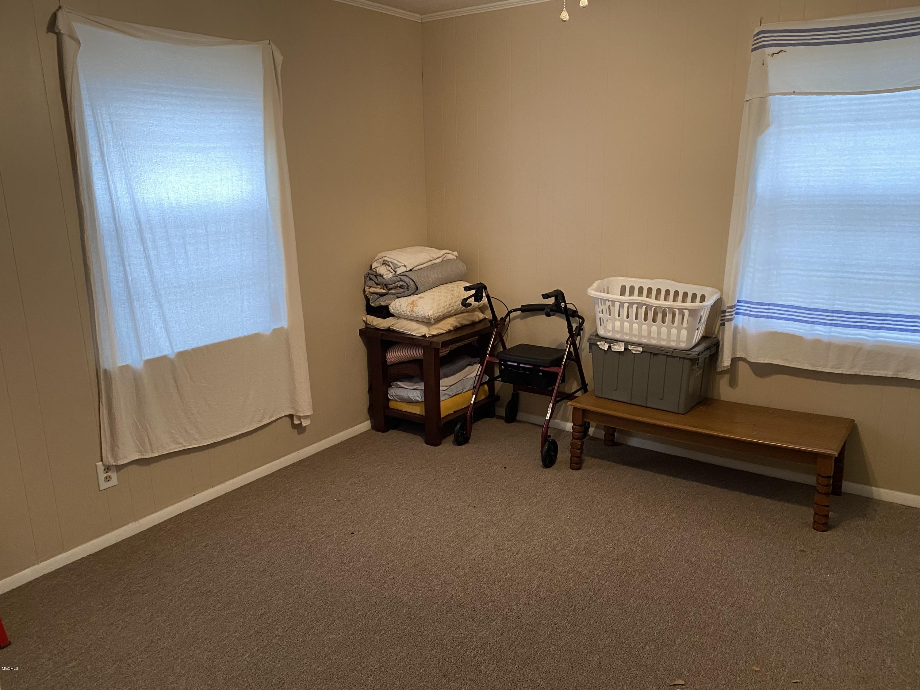 4425 1st Street Moss Point, MS 39563 - Photo 9 of 10 D3EA5B45-745D-4ACF-A123-9C72AD4D0F36