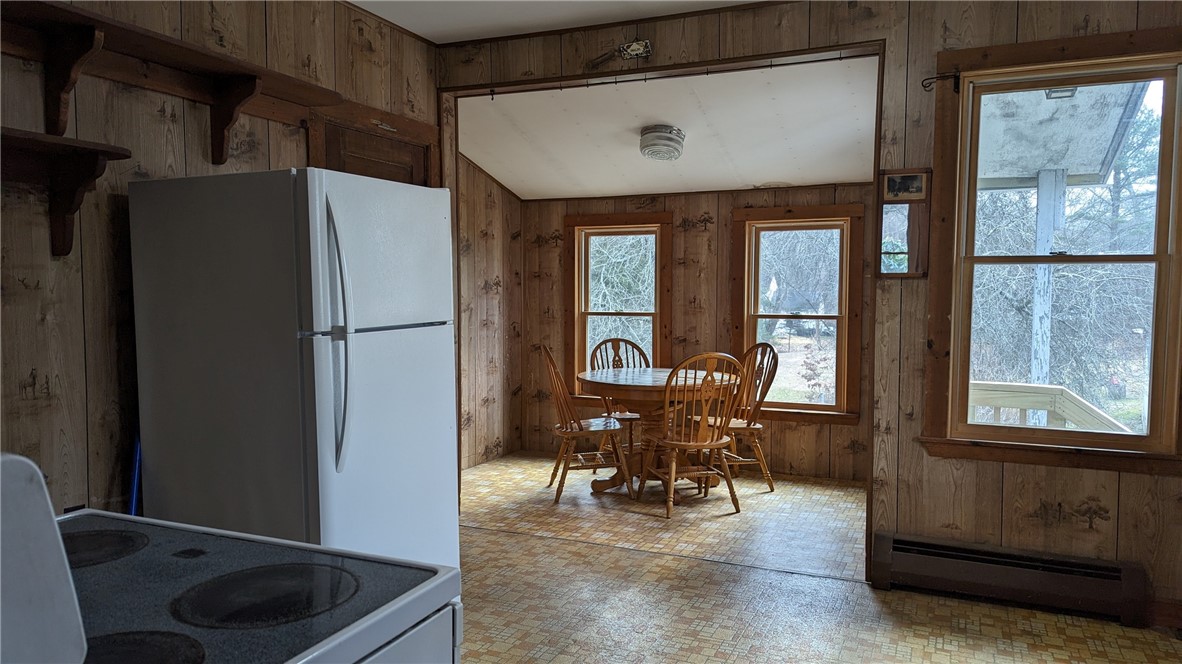 79 Potter Hill Road Westerly, RI 02891 - Photo 5 of 22