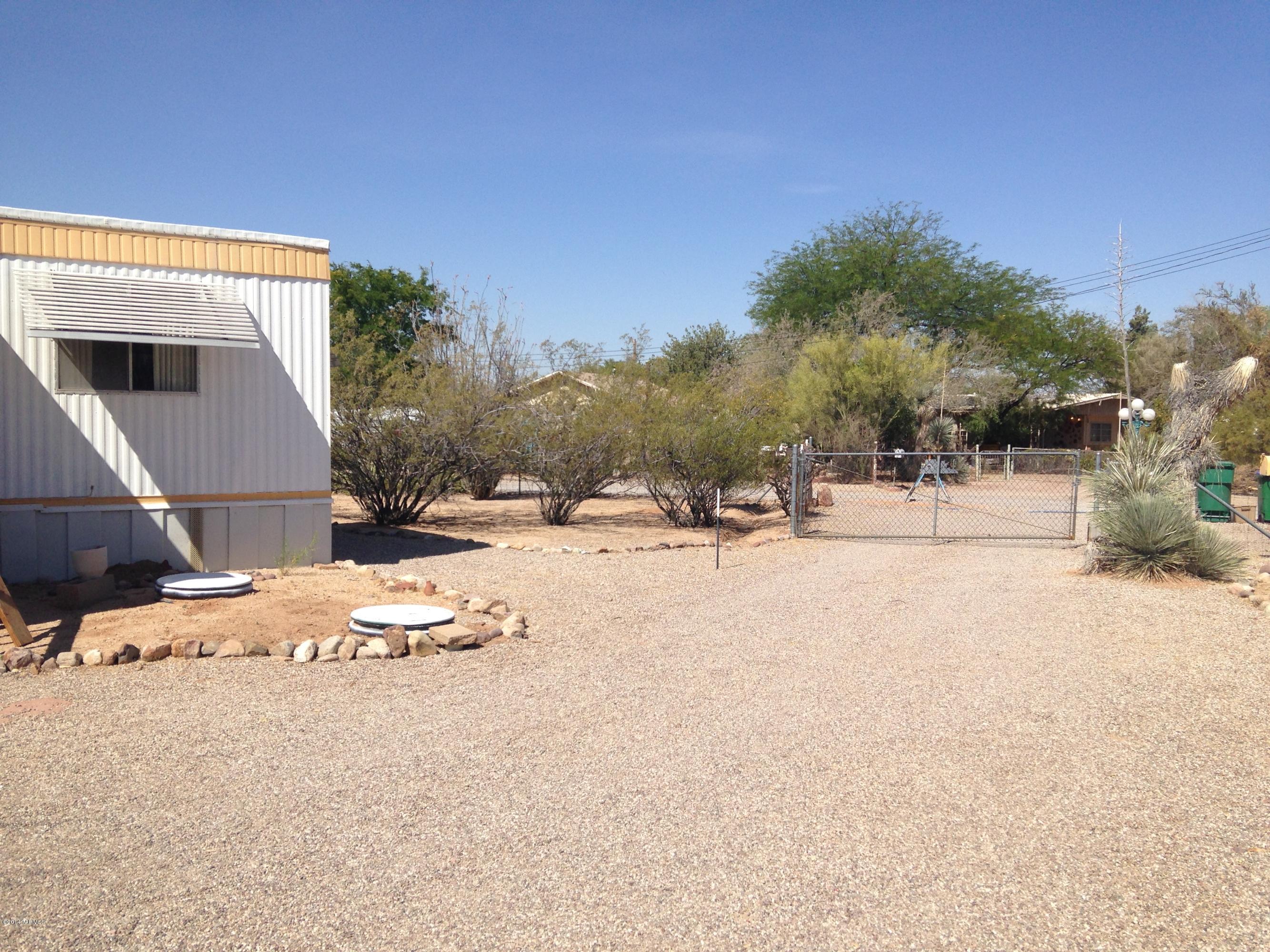 3120 West Lobo Road, Unit 1 Tucson, AZ 85742 - Photo 4 of 11