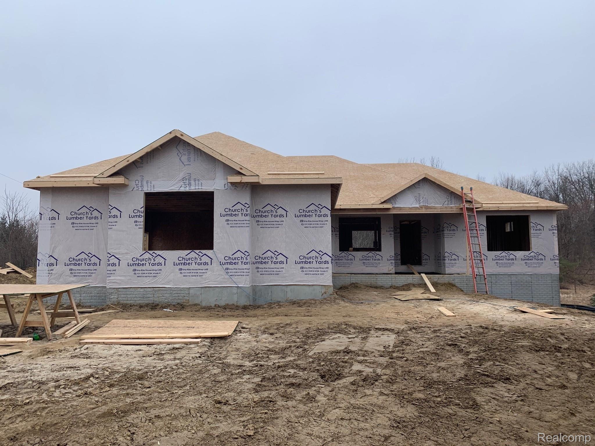 4744 Crawford Road Dryden, MI 48428 - Photo 2 of 3 IMG_4550.jpg