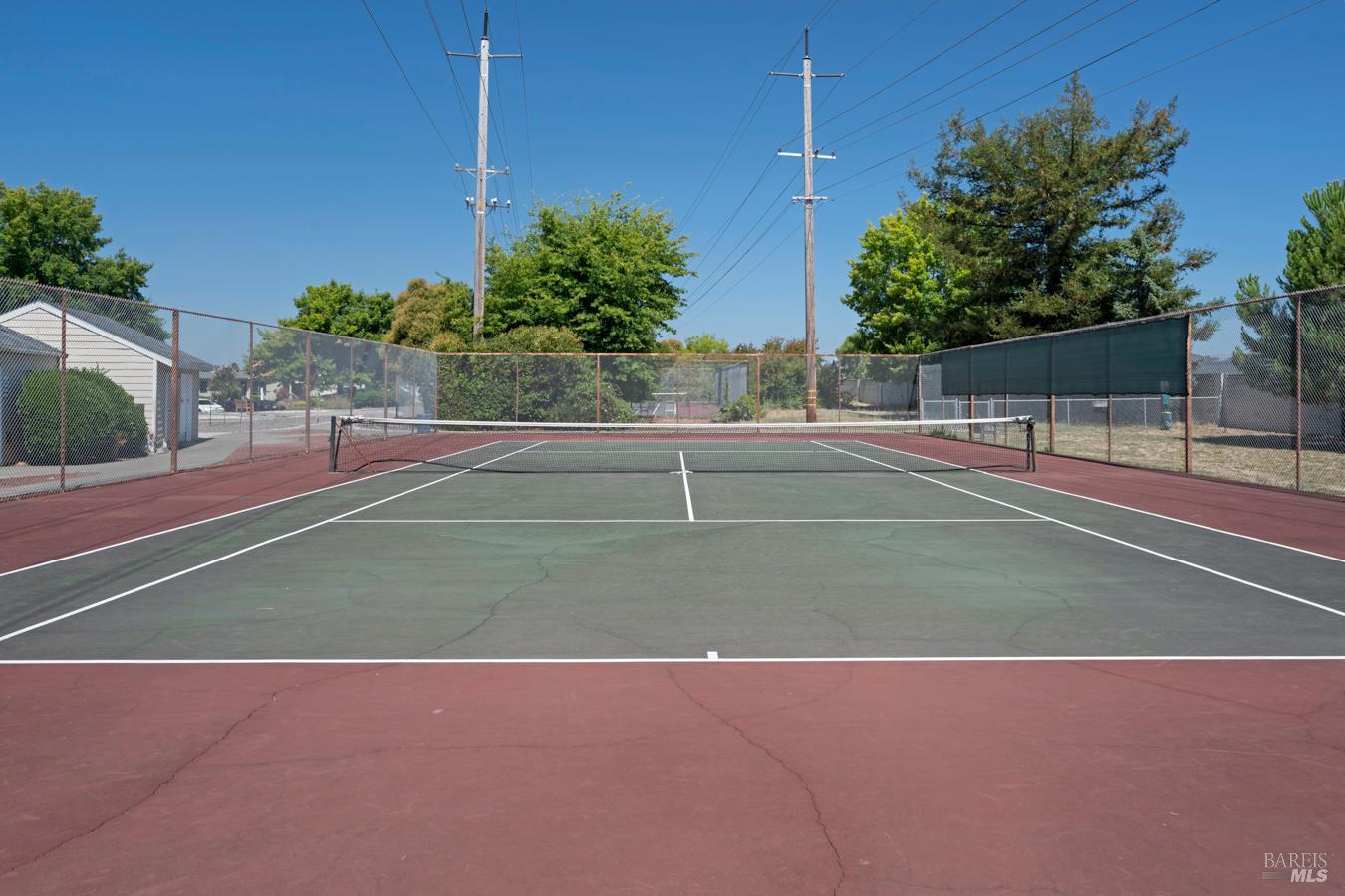 1945 Piner Road, Unit 96 Santa Rosa, CA 95403 - Photo 28 of 36 Community facilities