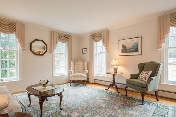 108 McGilpin Road Sturbridge, MA 01566 - Photo 5 of 30 Gallery Image 5