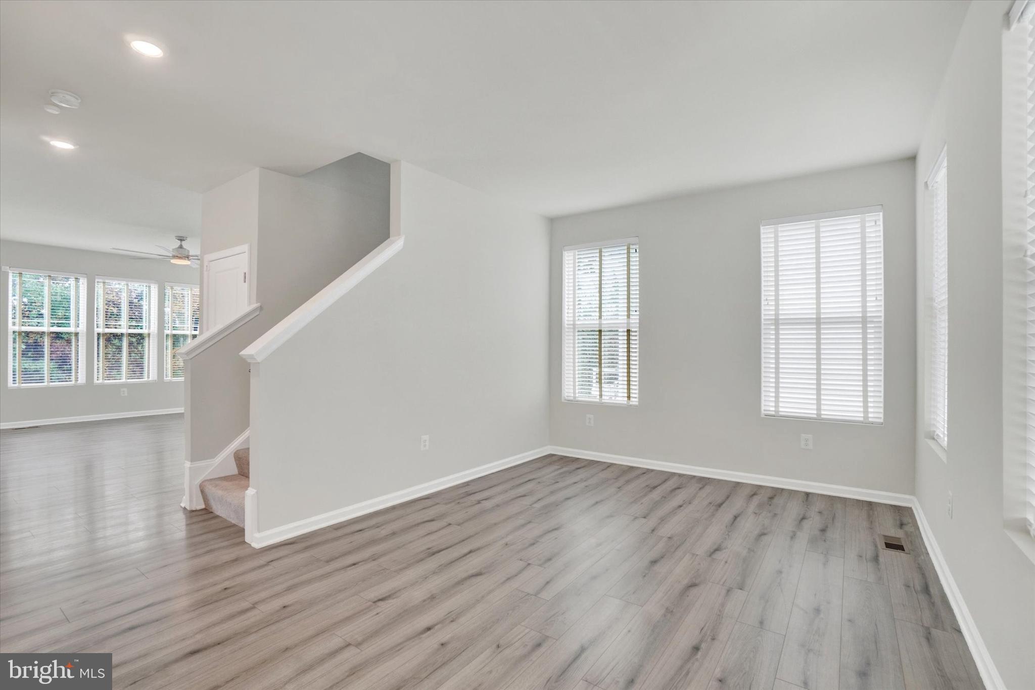 270 Hickory Ridge Circle York, PA 17404 - Photo 4 of 30 Gallery Image 4