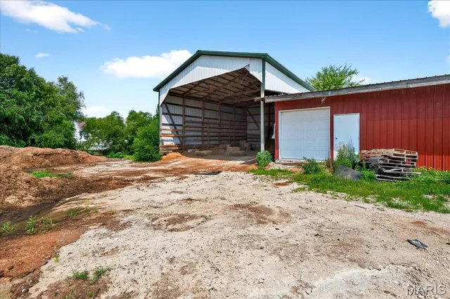 $1,999,000 | 28699 Roelker Road, Wright City, MO 63390