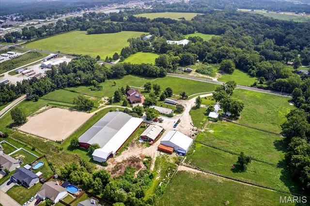 $1,999,000 | 28699 Roelker Road, Wright City, MO 63390