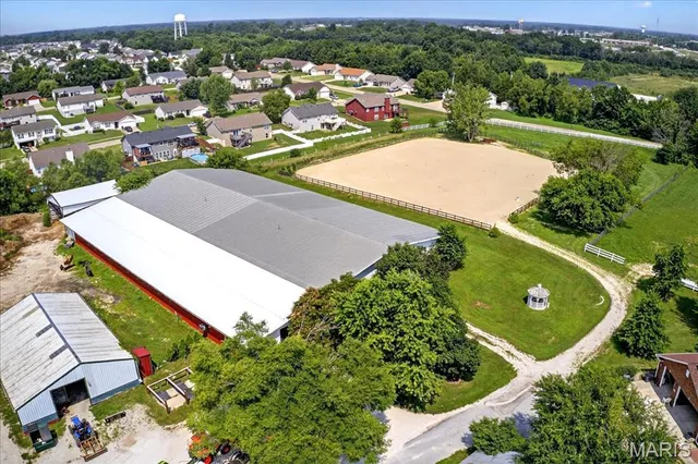 $1,999,000 | 28699 Roelker Road, Wright City, MO 63390