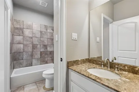 $1,097,000 | 2220 Trophy Club Drive, Trophy Club, TX 76262