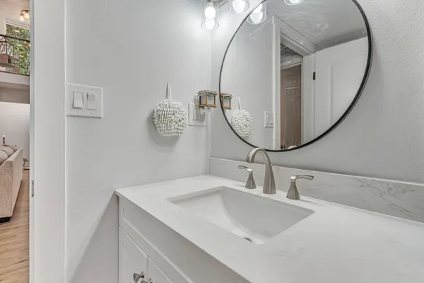 $369,999 | 2037 Lewis Turner Boulevard, Unit B, Fort Walton Beach, FL 32547