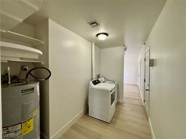 $1,500 | 6508 Evergreen Avenue, Las Vegas, NV 89107