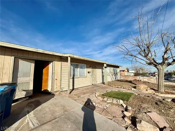 $1,500 | 6508 Evergreen Avenue, Las Vegas, NV 89107