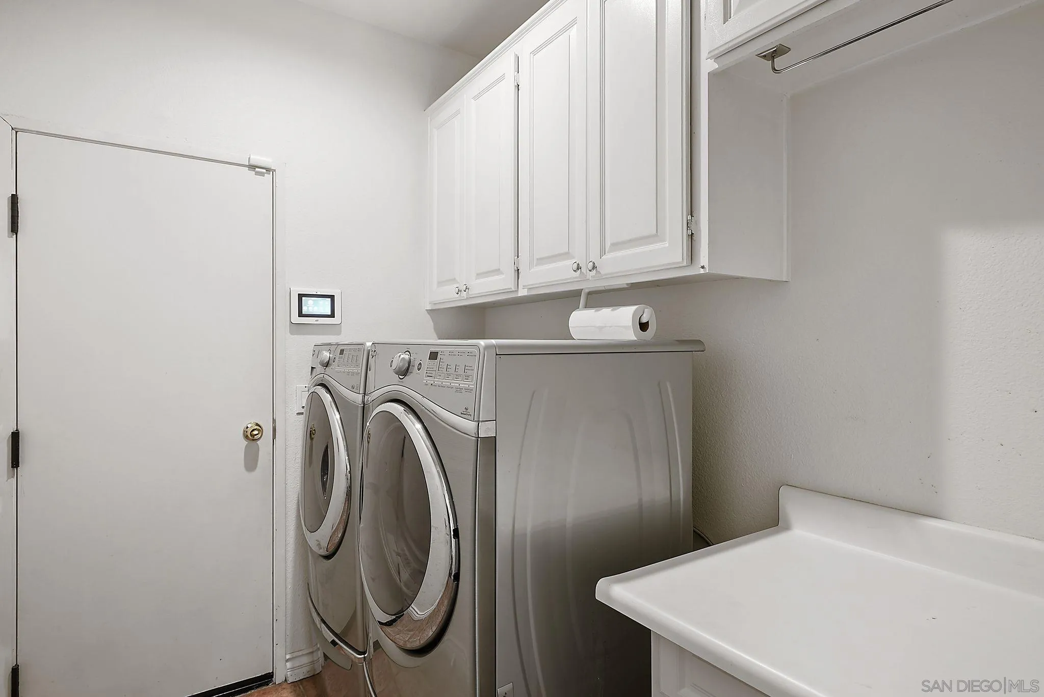 9683 Claiborne Square La Jolla, CA 92037 - Photo 51 of 67