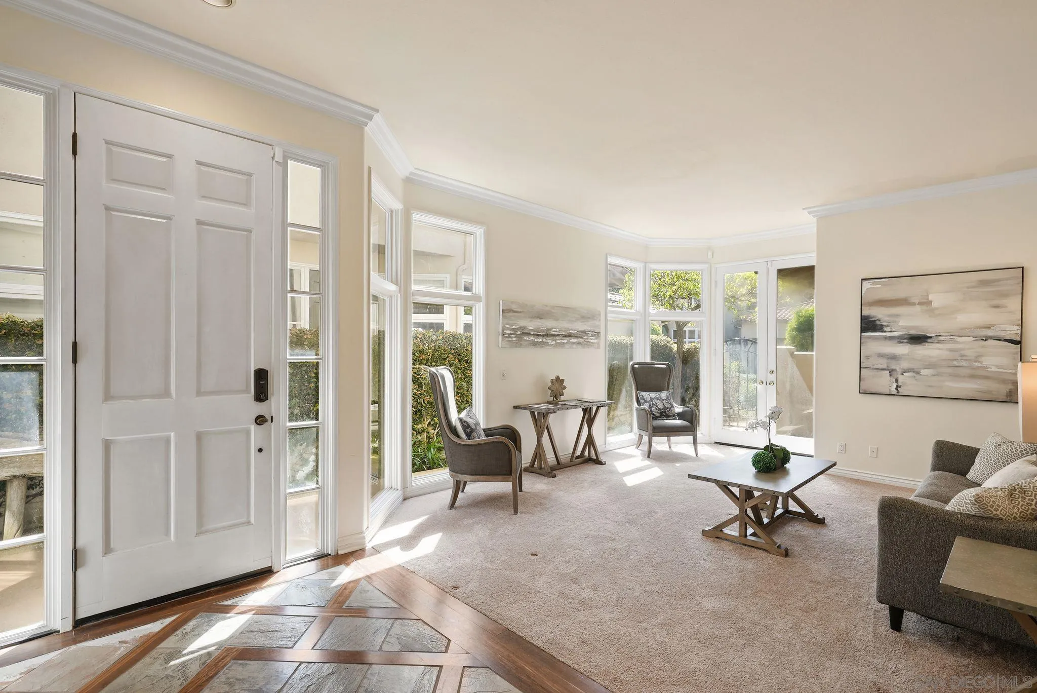 9683 Claiborne Square La Jolla, CA 92037 - Photo 8 of 67