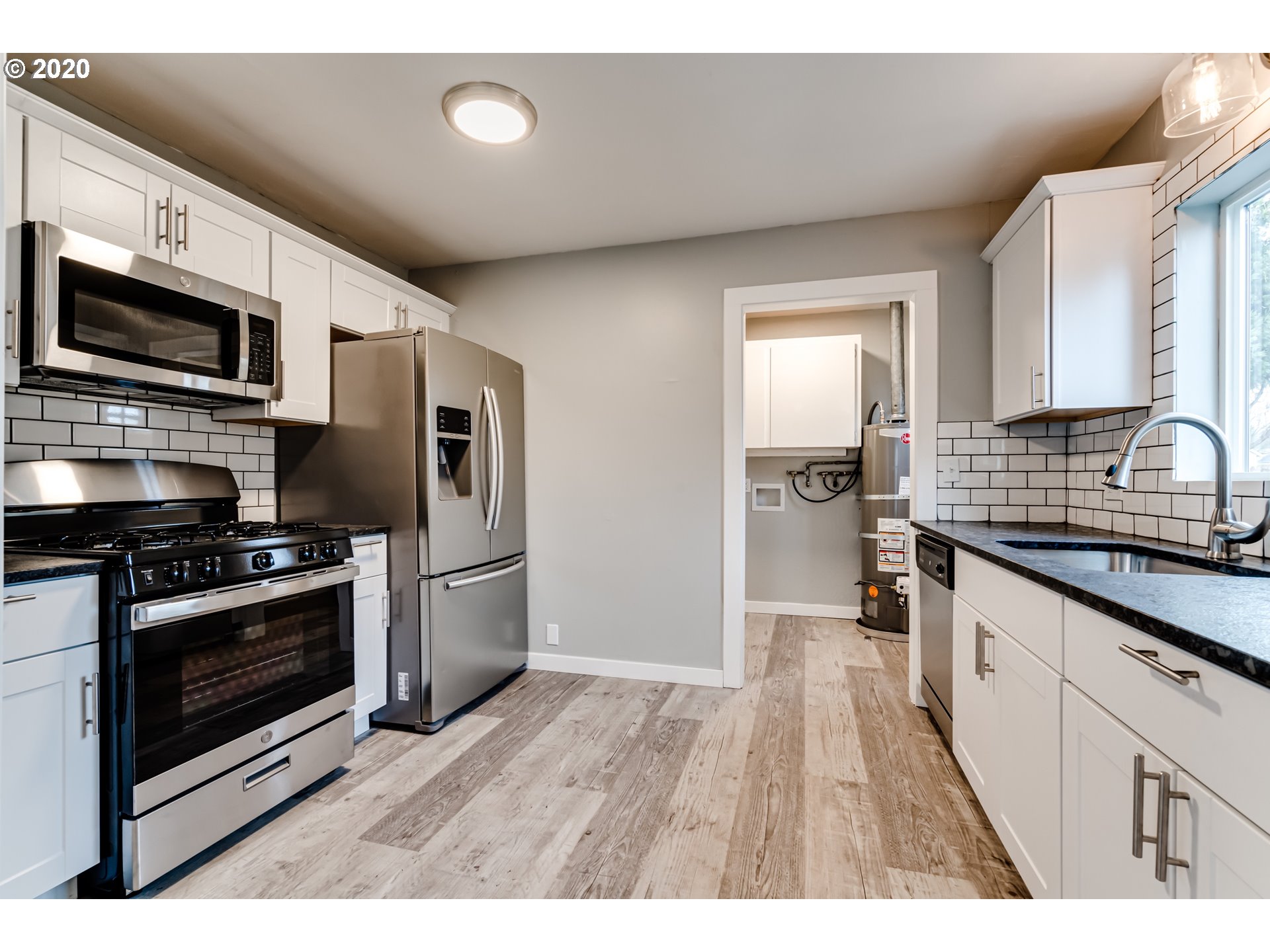 1251 F Street Springfield, OR 97477 - Photo 17 of 29