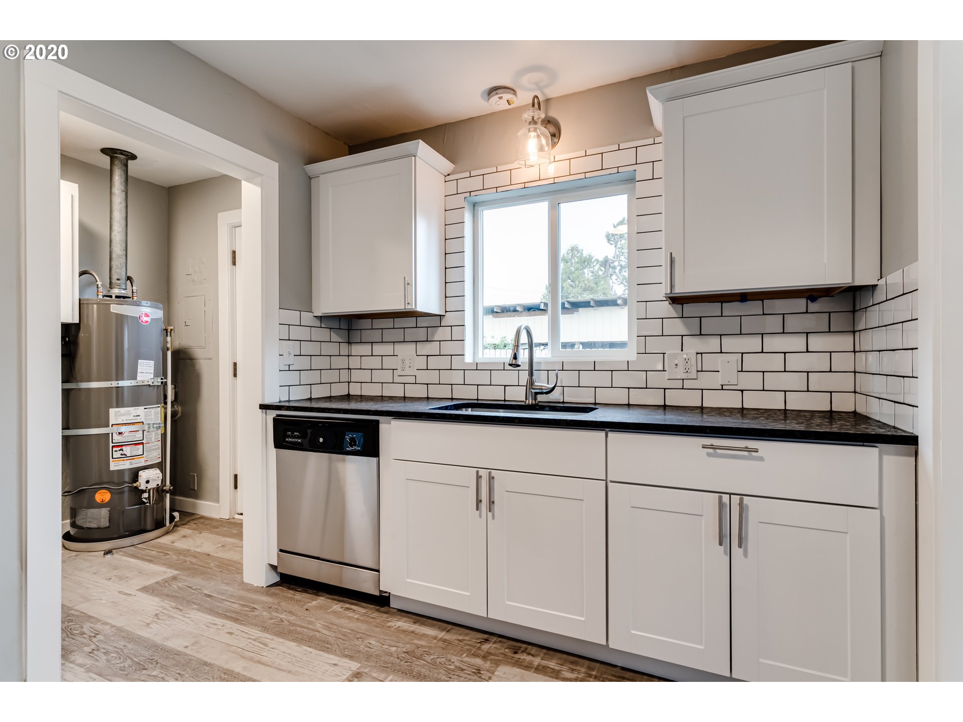 1251 F Street Springfield, OR 97477 - Photo 18 of 29