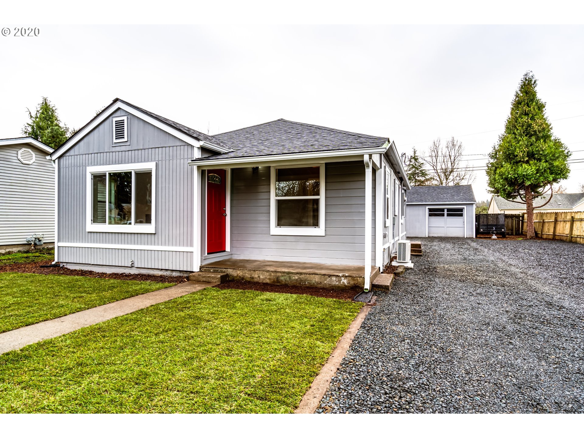1251 F Street Springfield, OR 97477 - Photo 4 of 29