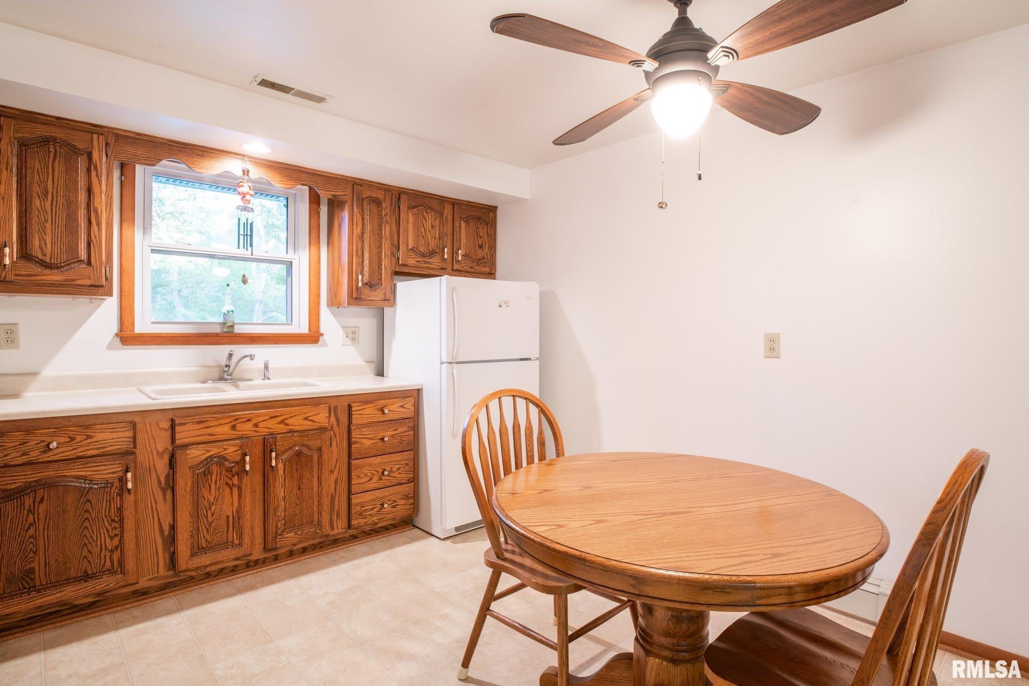 5141 South Alaska Road Peoria, IL 61607 - Photo 29 of 50 Gallery Image 29