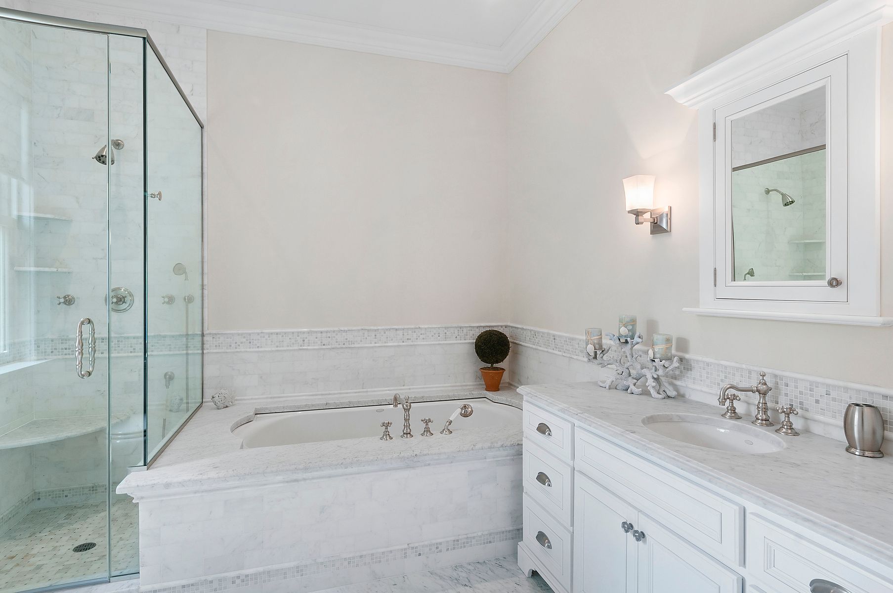 536 Ocean Road Bridgehampton, NY 11932 - Photo 11 of 23 Gallery Image 11