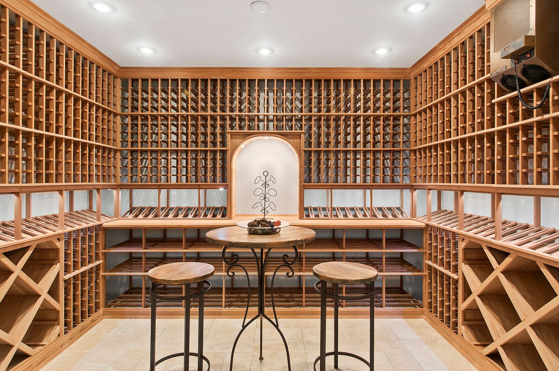 536 Ocean Road Bridgehampton, NY 11932 - Photo 18 of 23 Gallery Image 18