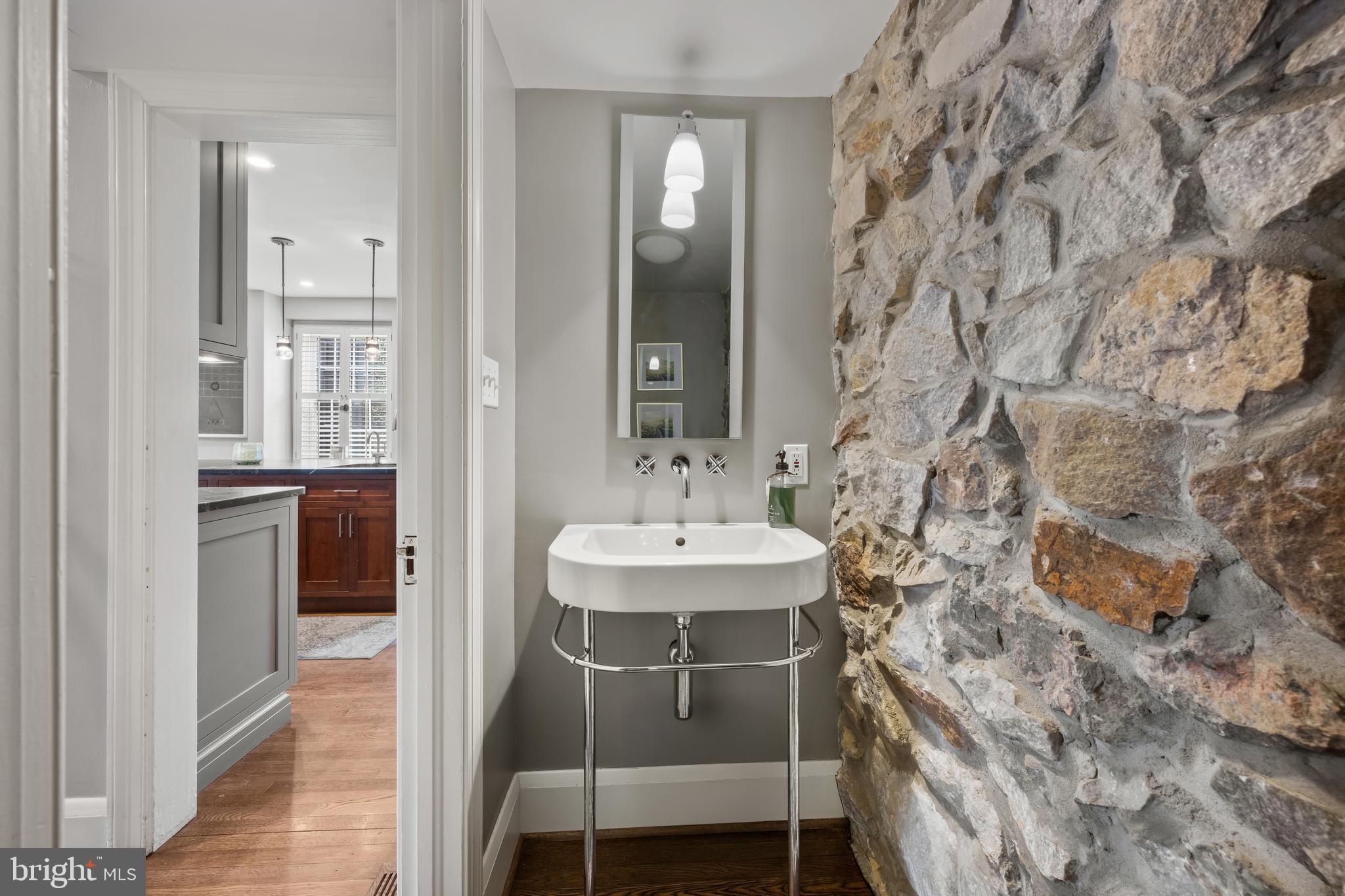 207 Upnor Road Baltimore, MD 21212 - Photo 12 of 43 Gallery Image 12