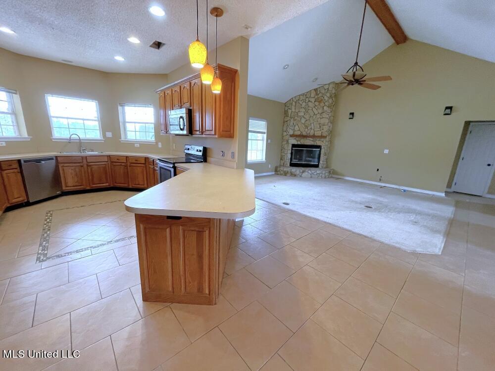 8104 Ridgewood Road Kiln, MS 39556 - Photo 3 of 24 Kitchen Living