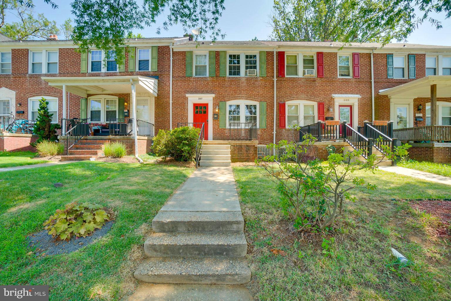 307 Westshire Road Baltimore, MD 21229 - Photo 1 of 38 Gallery Image 1