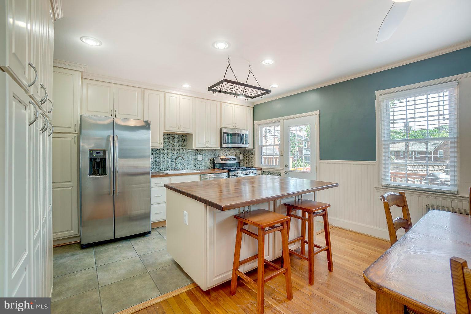307 Westshire Road Baltimore, MD 21229 - Photo 16 of 38 Gallery Image 16