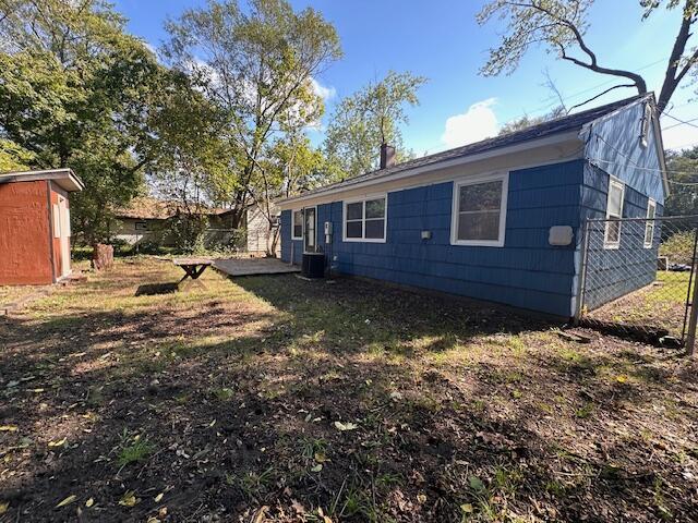 6328 East 3rd Avenue Gary, IN 46403 - Photo 8 of 10 640x480