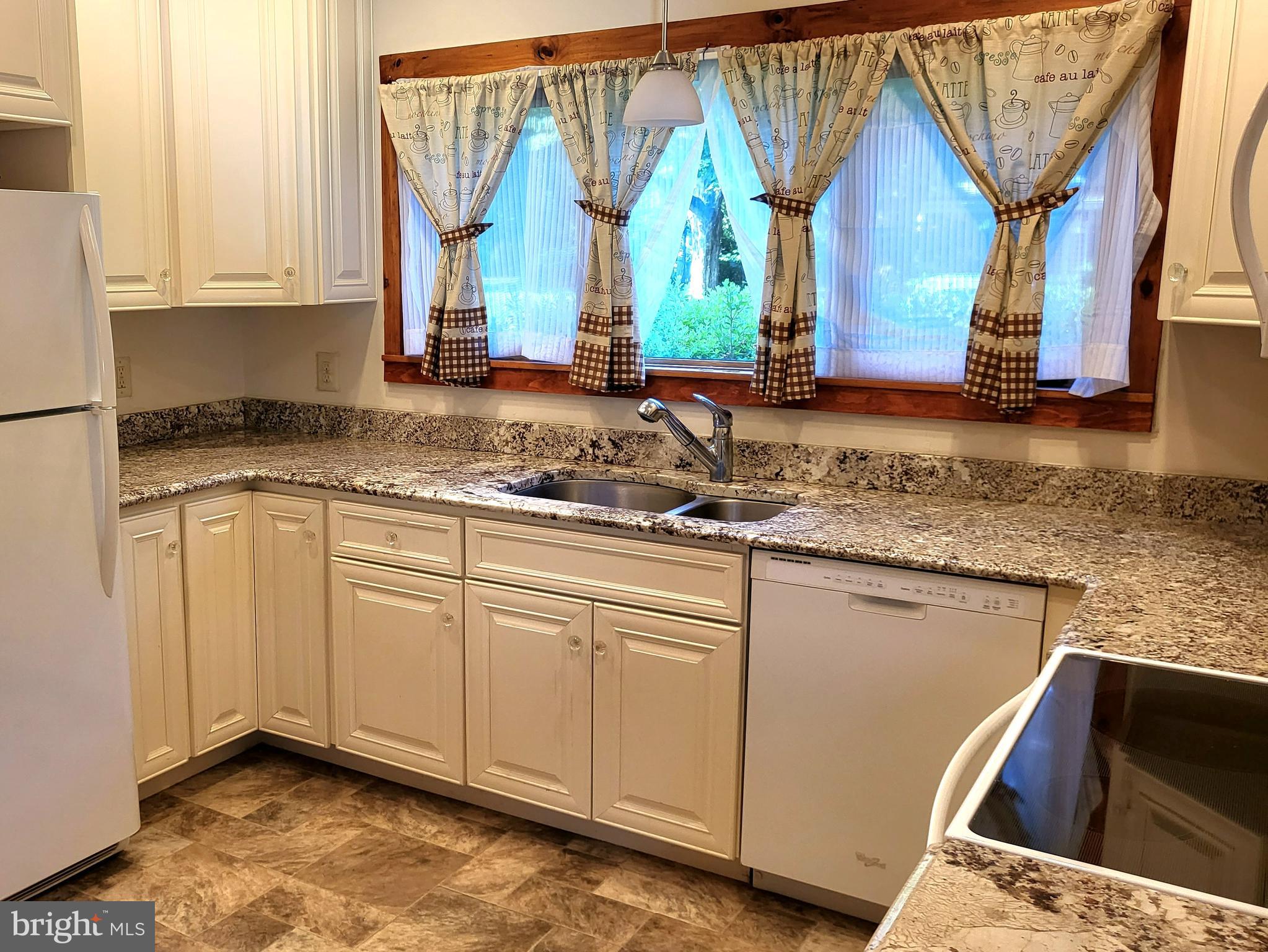 3167 North Sugan Road New Hope, PA 18938 - Photo 4 of 17