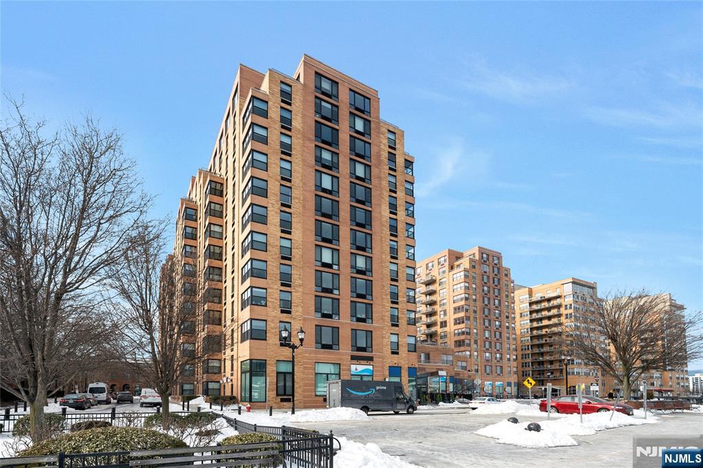 2 Constitution Court, Unit 106 Hoboken, NJ 07030 - Photo 31 of 32