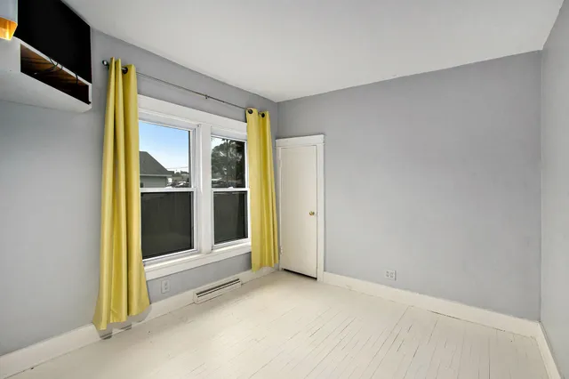 $249,000 | 919 Lawndale Street, Ludington, MI 49431