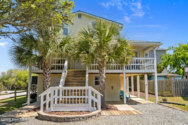 $1,062,000 | 7710 8th Avenue, North Topsail Beach, NC 28460