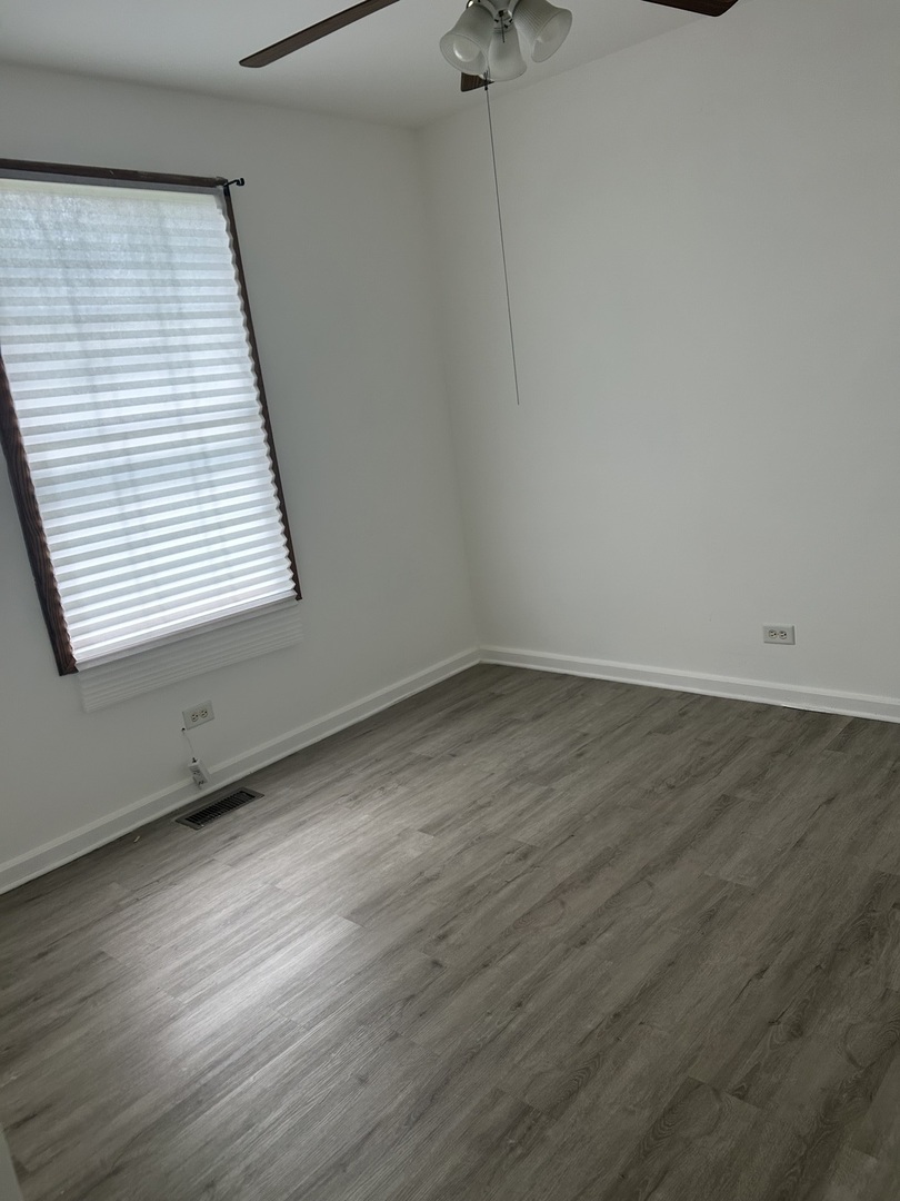 10724 South Pulaski Road Oak Lawn, IL 60453 - Photo 10 of 14 Gallery Image 10