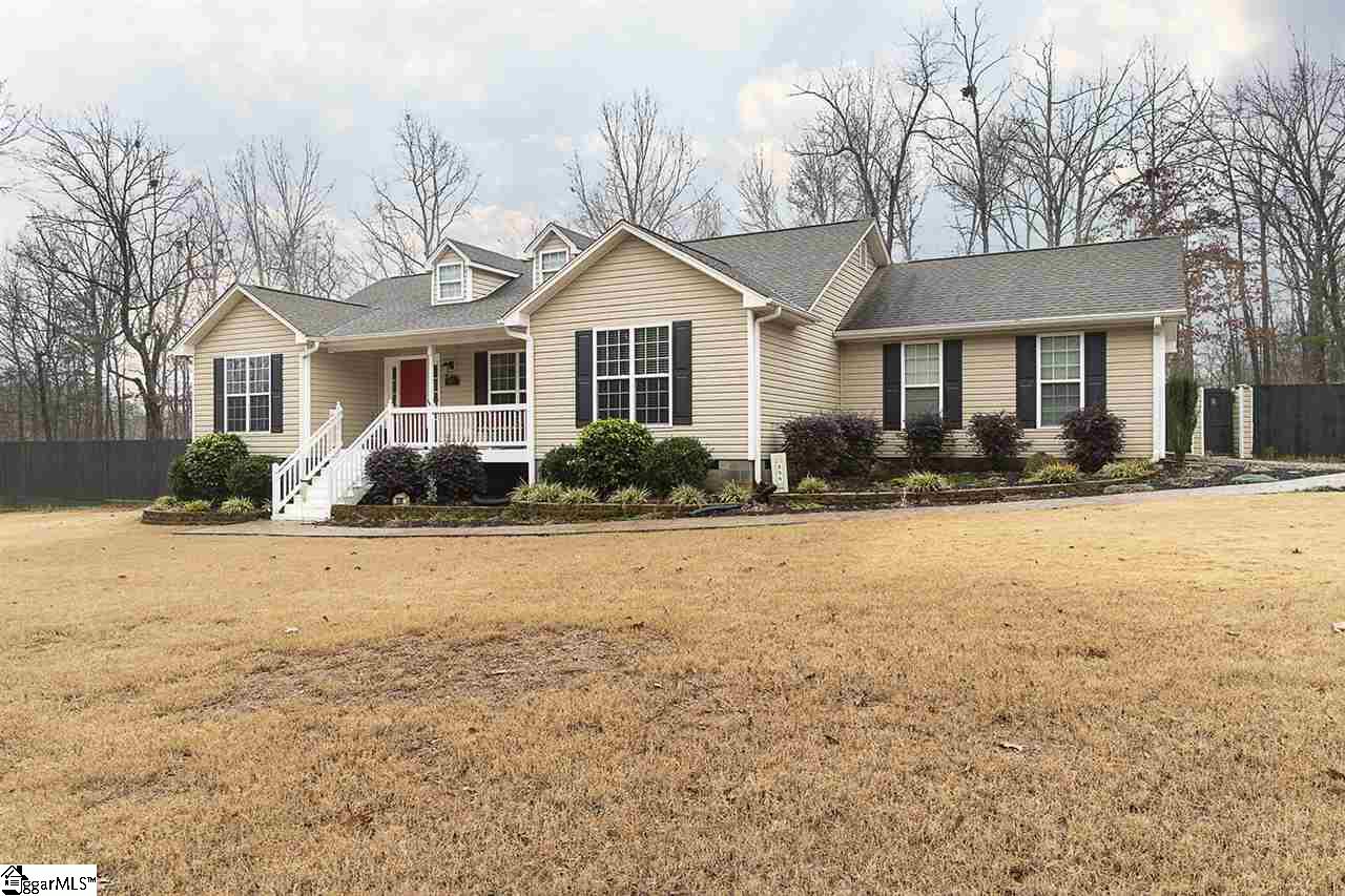 899 Bryant Road Pelzer, SC 29669 - Photo 2 of 26