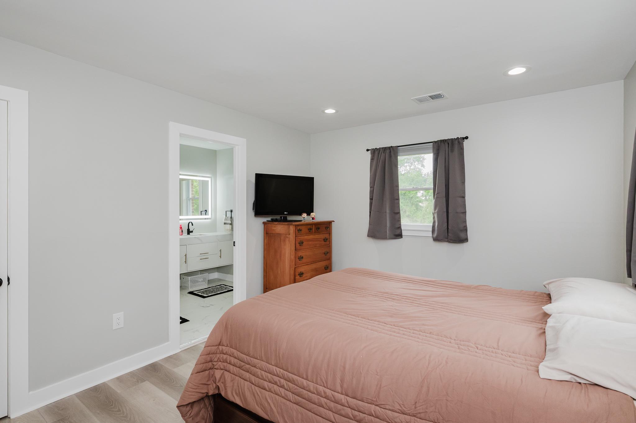 2017 Fairlane Road Bel Air, MD 21015 - Photo 19 of 46 Primary bedroom