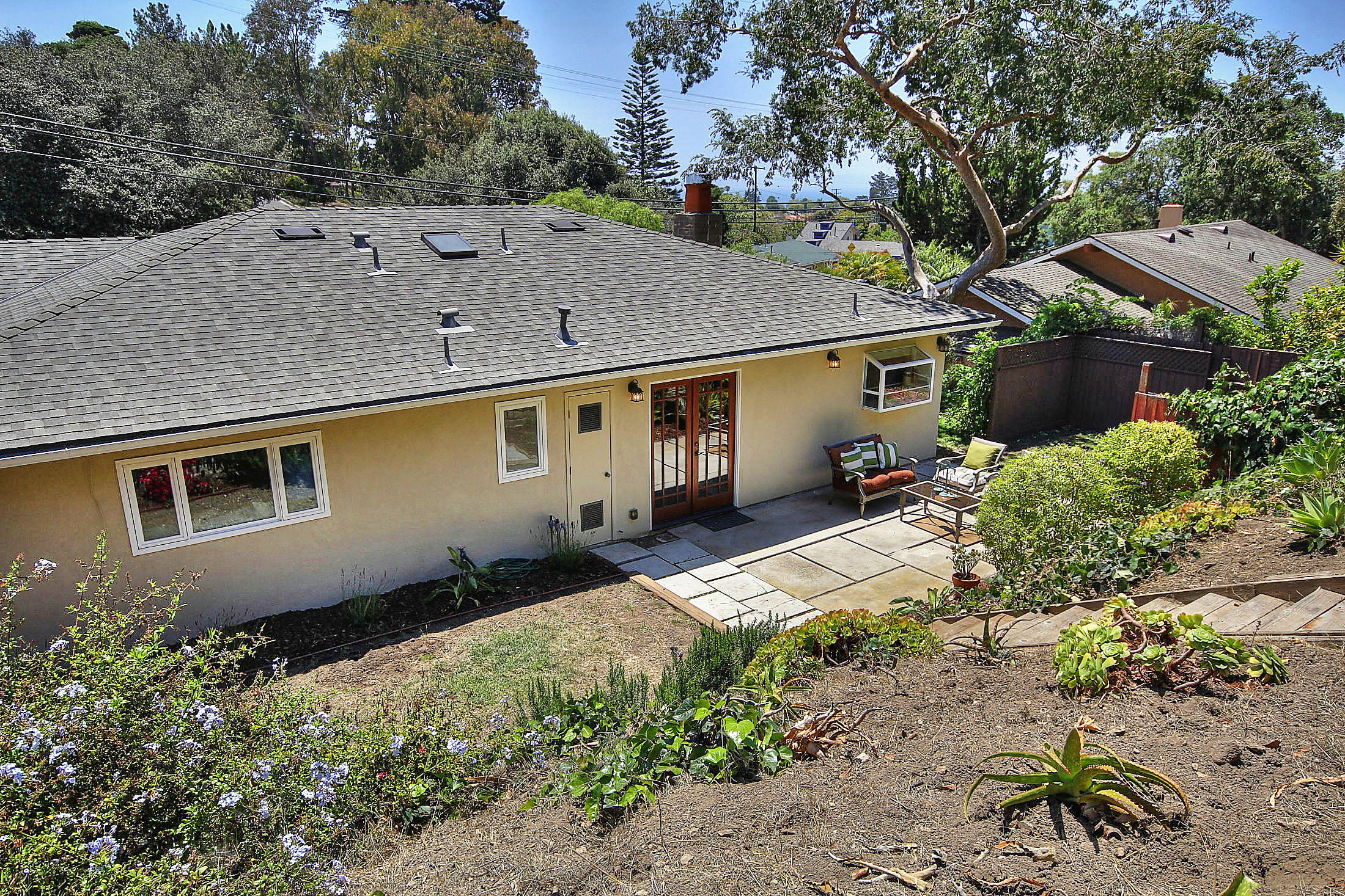 515 Fellowship Road Santa Barbara, CA 93109 - Photo 21 of 25 a front view of a house with garden