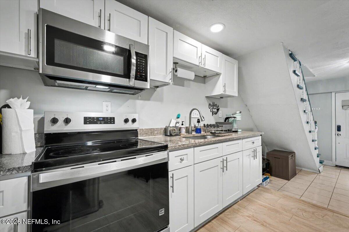 719 South Shores Road, Unit 2 Jacksonville, FL 32207 - Photo 19 of 61 719 SOUTH SHORES Road 2