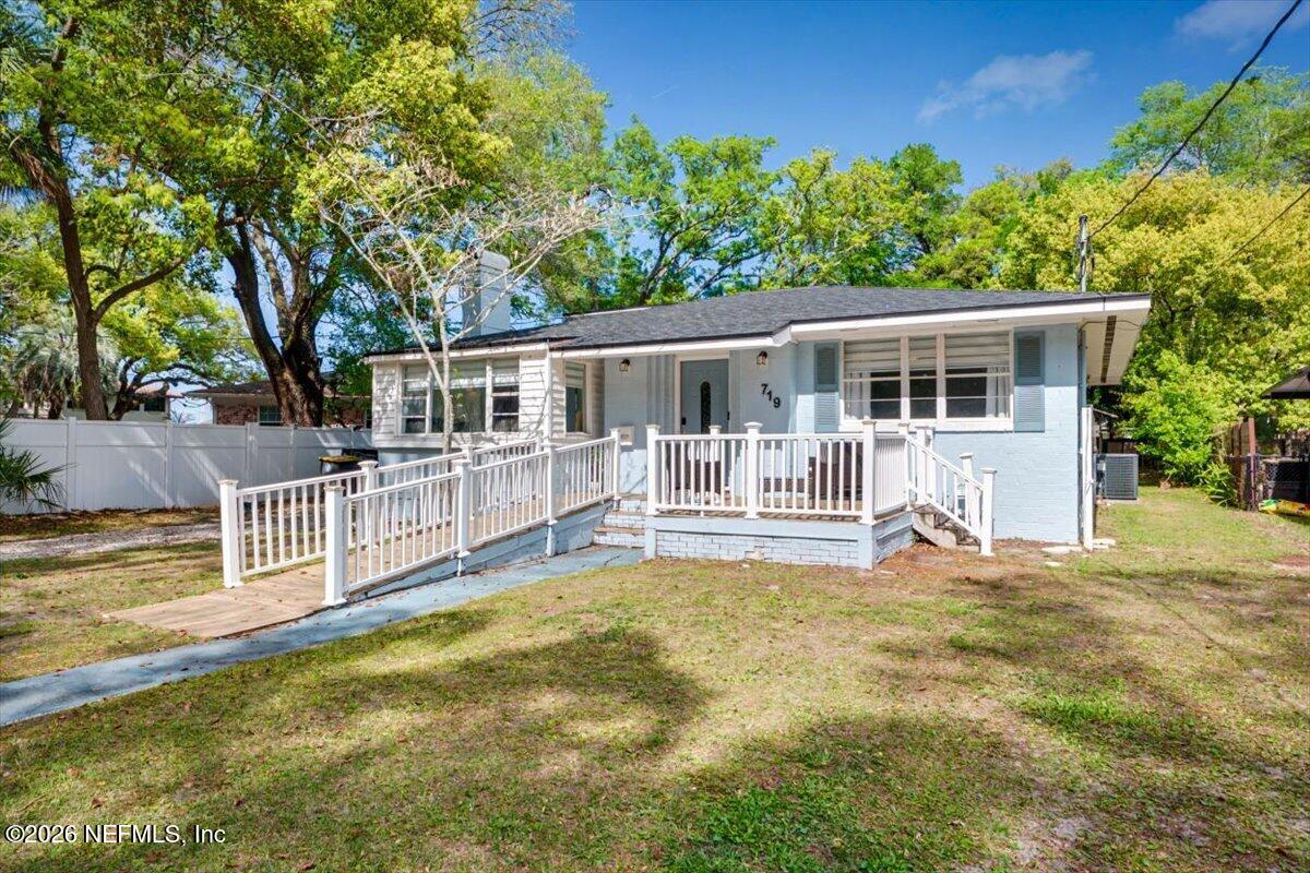 719 South Shores Road, Unit 2 Jacksonville, FL 32207 - Photo 4 of 61 719 SOUTH SHORES Road 2