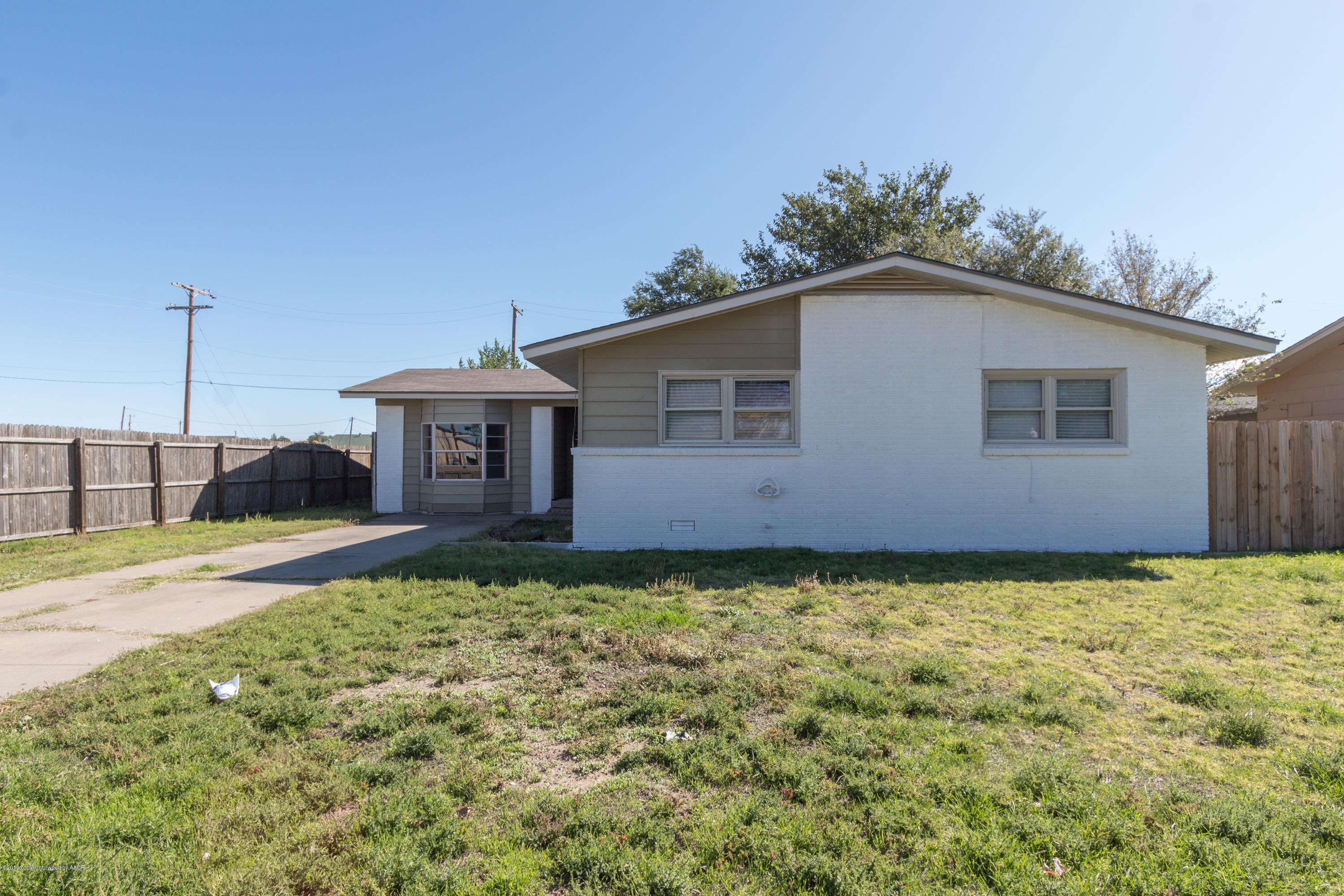 4601 South Bryan Street Amarillo, TX 79110 - Photo 2 of 22 IMG_4644