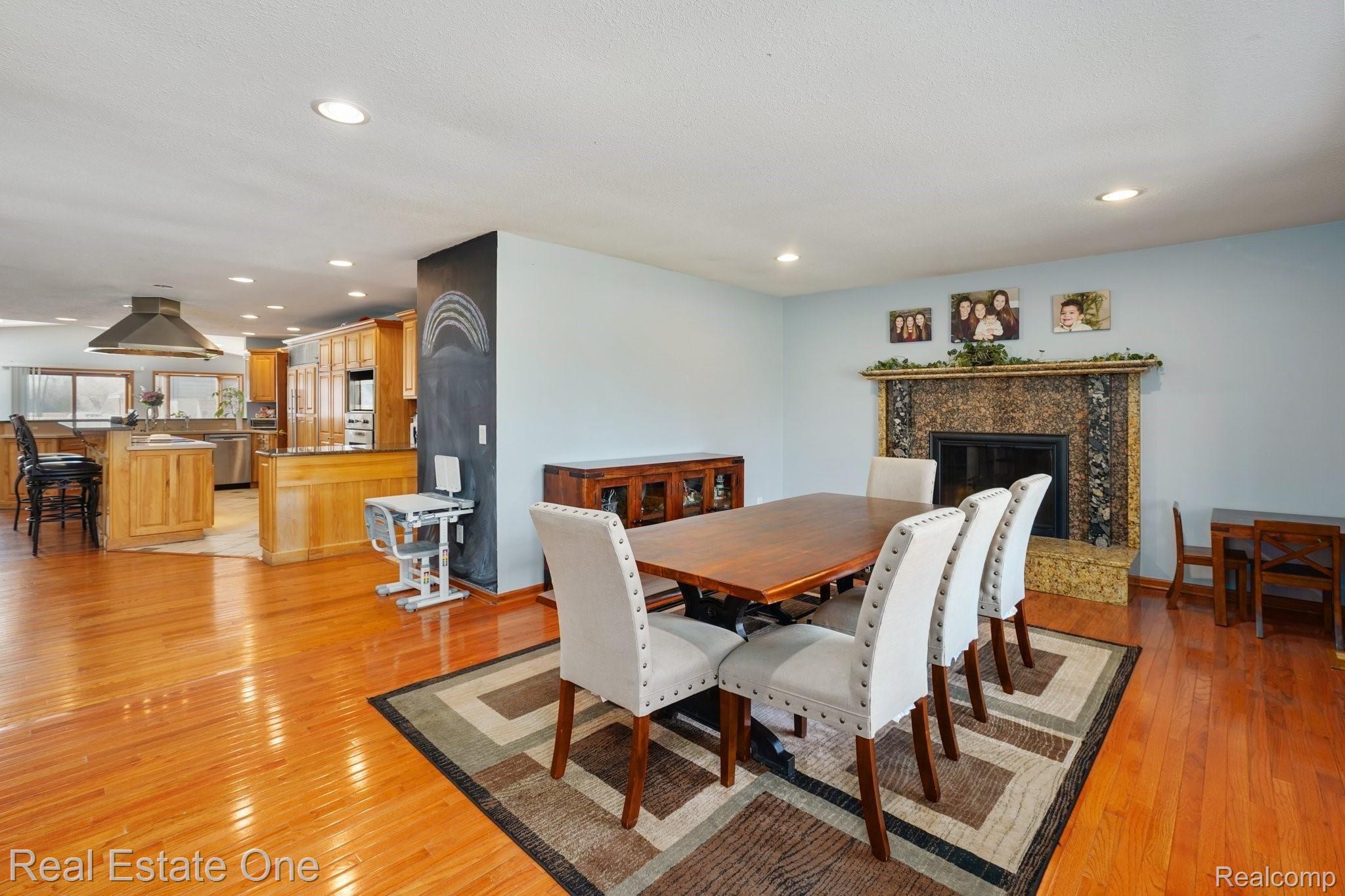 27901 King Road Romulus, MI 48174 - Photo 22 of 52 web_27910 King Rd Romulus - 02.jpg