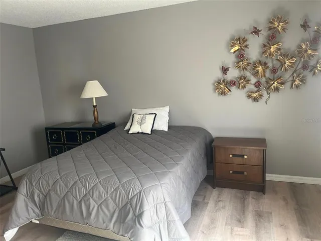 $1,995 | 1051 South Highland Street, Unit 6B, Mount Dora, FL 32757