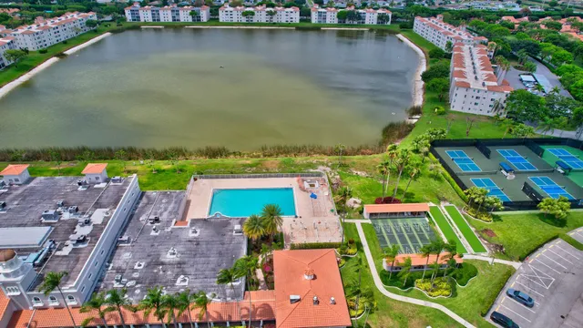 $370,000 | 6375 Kings Gate Circle, Delray Beach, FL 33484