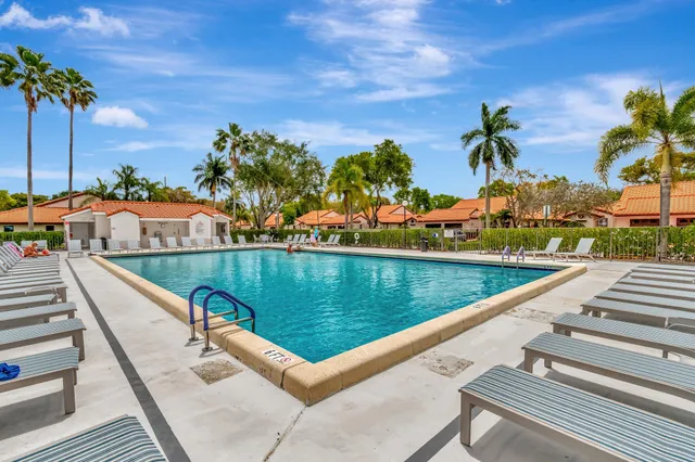 $370,000 | 6375 Kings Gate Circle, Delray Beach, FL 33484